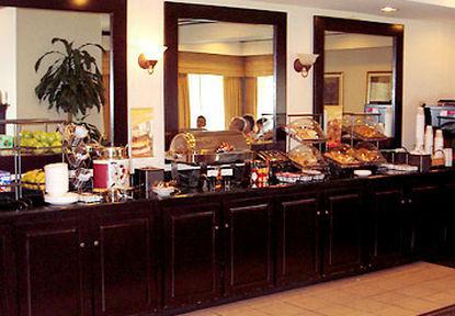 Springhill Suites By Marriott Savannah Midtown Restaurant photo